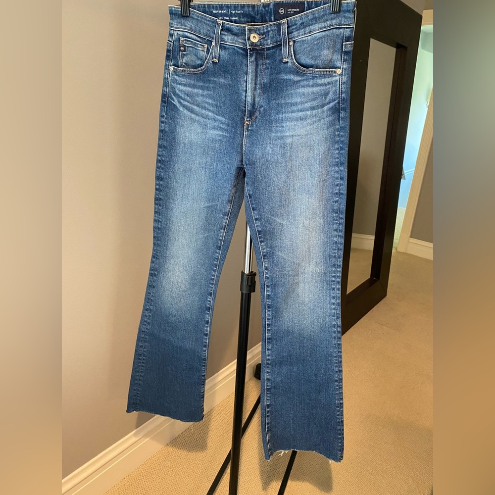 AG Farrah bootcut jeans 27.